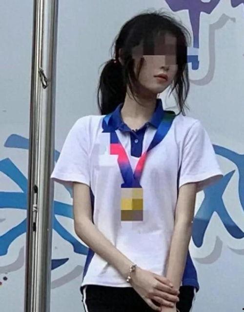 闺蜜打架吃瓜视频播放,吃瓜群众围观打架视频