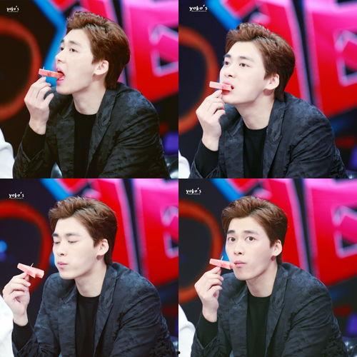 中秋吃瓜李易峰视频,瓜界新宠引发热议