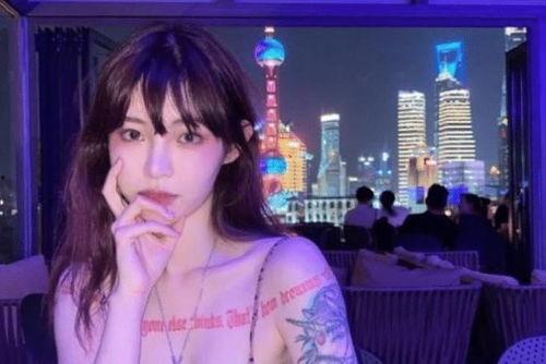 抖音女博主吃瓜是谁呀视频,真相与幕后故事